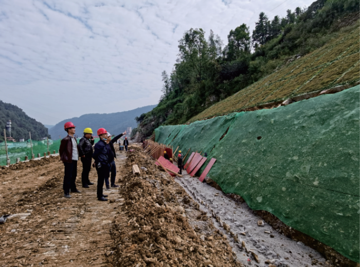 湖南张家界?G241武陵源城区段K410+10~K4+740处滑坡、崩塌j9国际厅灾害治理项目工程